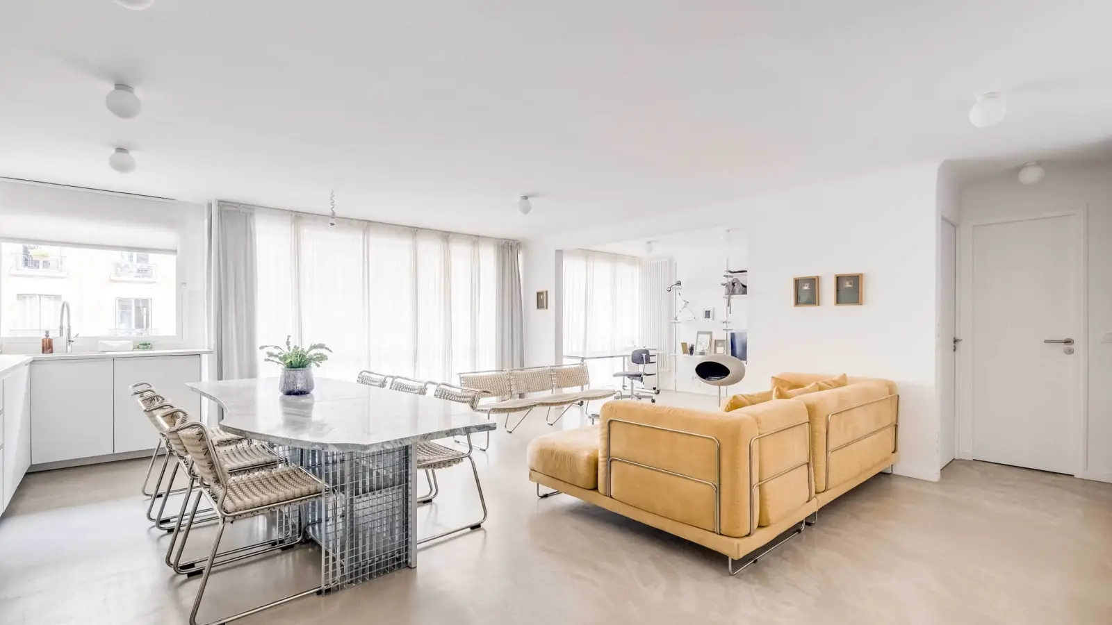 Appartement Rue Saint-Fargeau à Paris