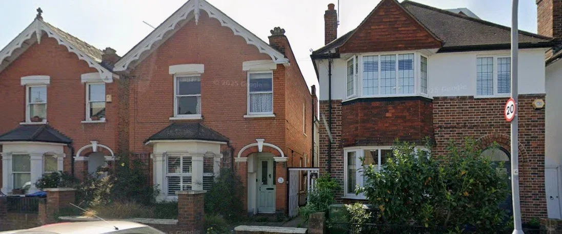 Flat Westbury Road in Greater London