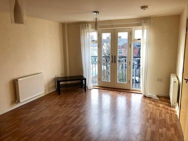 Flat Derby Street in Stafford