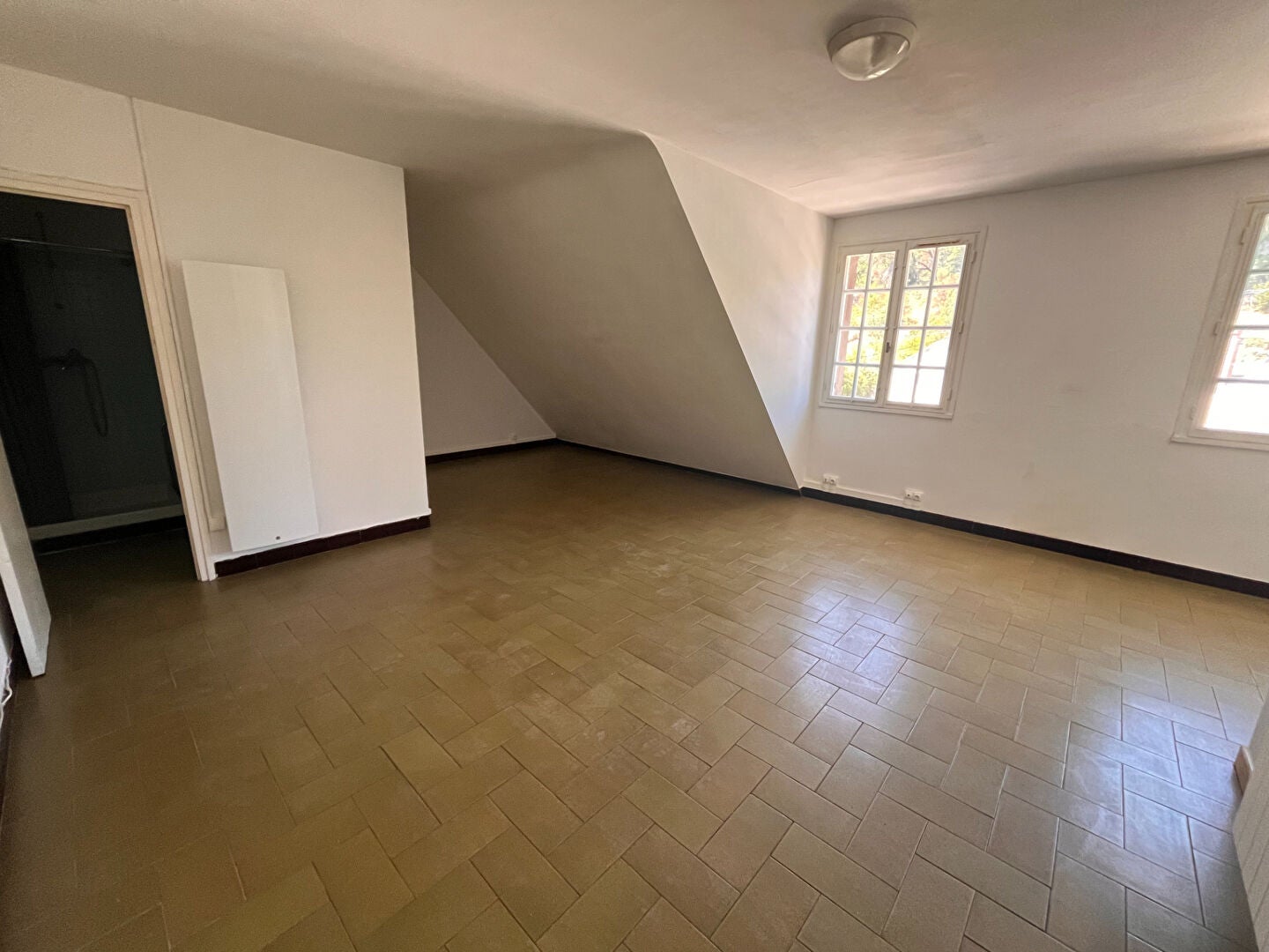 Flat Route de Gouillou in Valloire-sur-Cisse