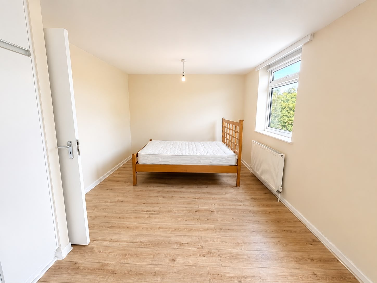 Flat Duffield Close in Greater London