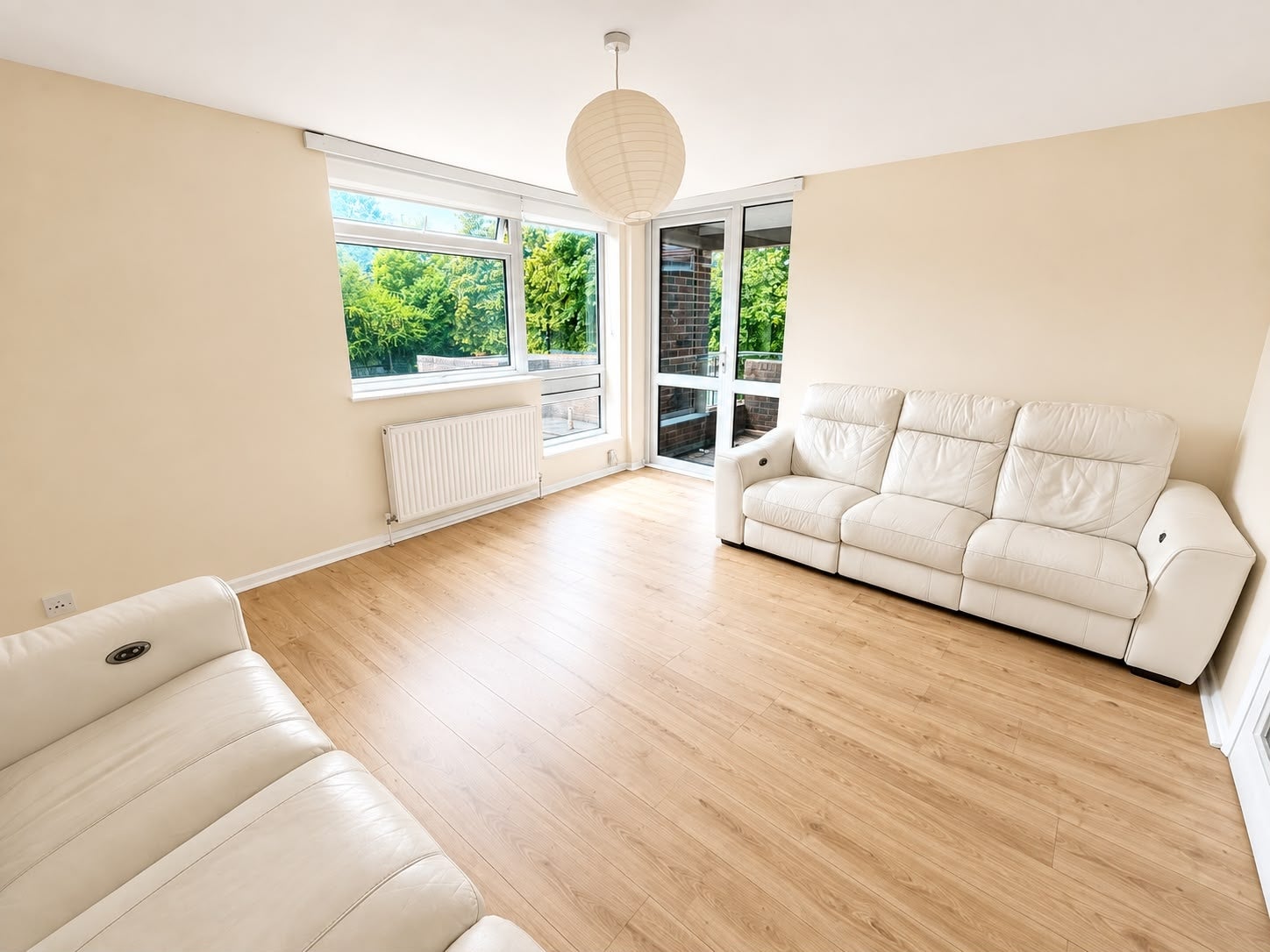 Flat Duffield Close in Greater London