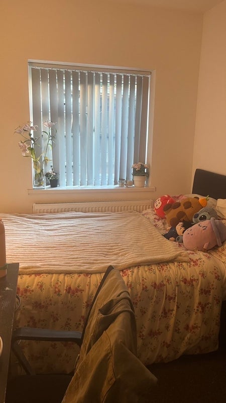 Room Dawlish Road in Birmingham