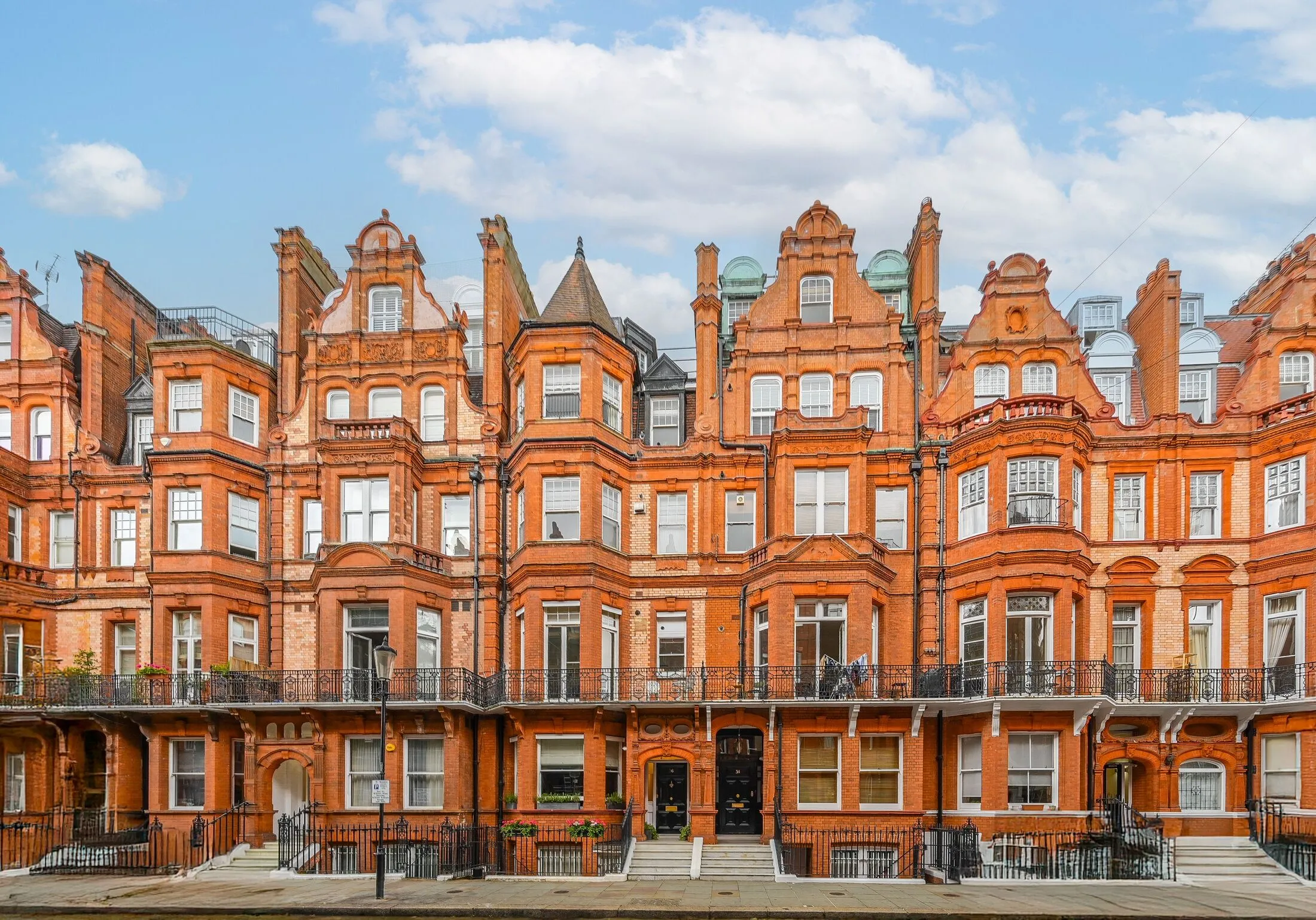 Flat Draycott Place in Greater London