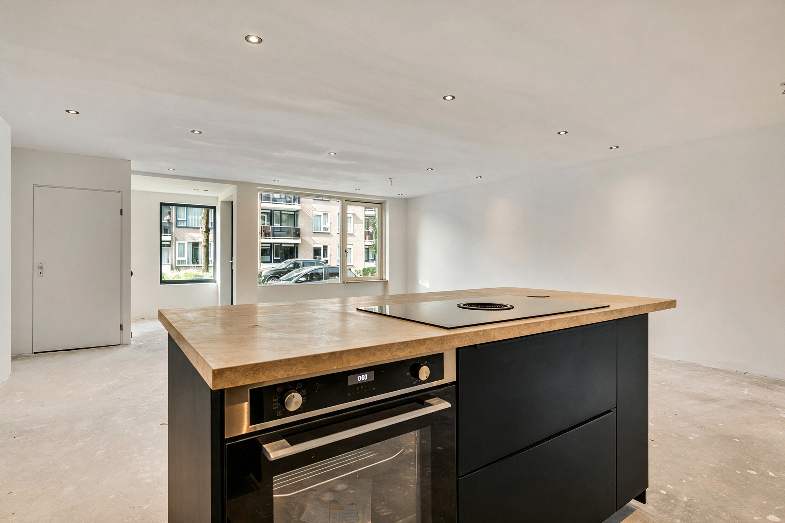 Tussenwoning te koop: Roermondseweg 11A, Weert