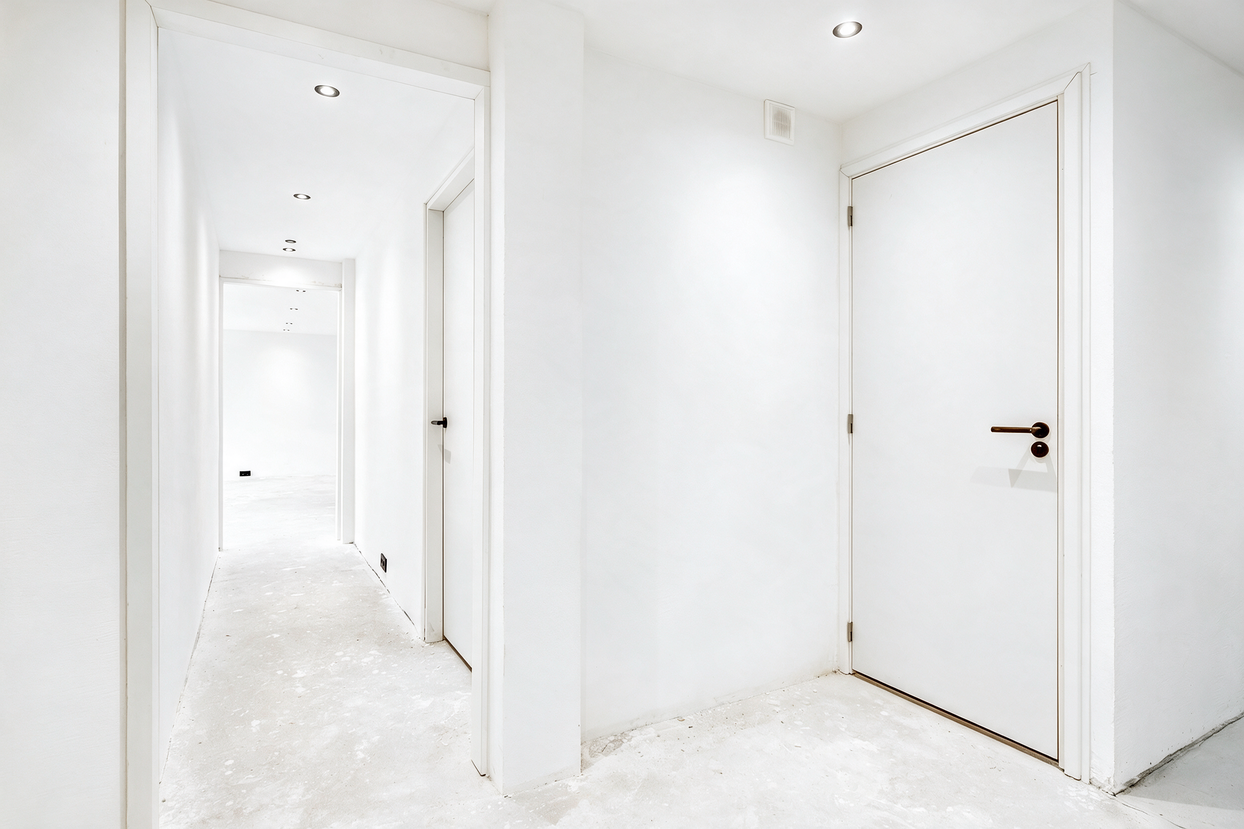 Tussenwoning te koop: Roermondseweg 11A, Weert
