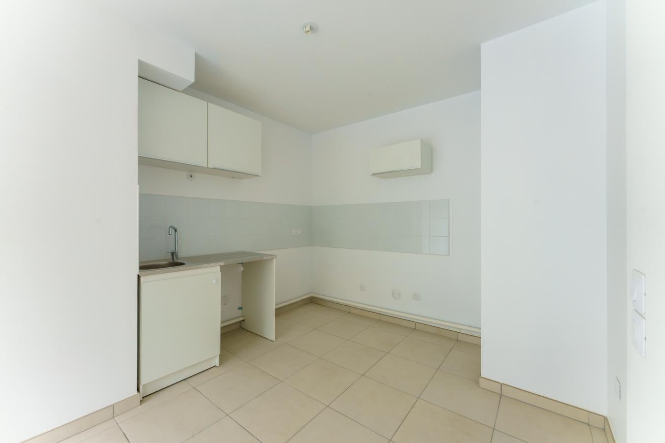Flat Boulevard Neuf in Marseille