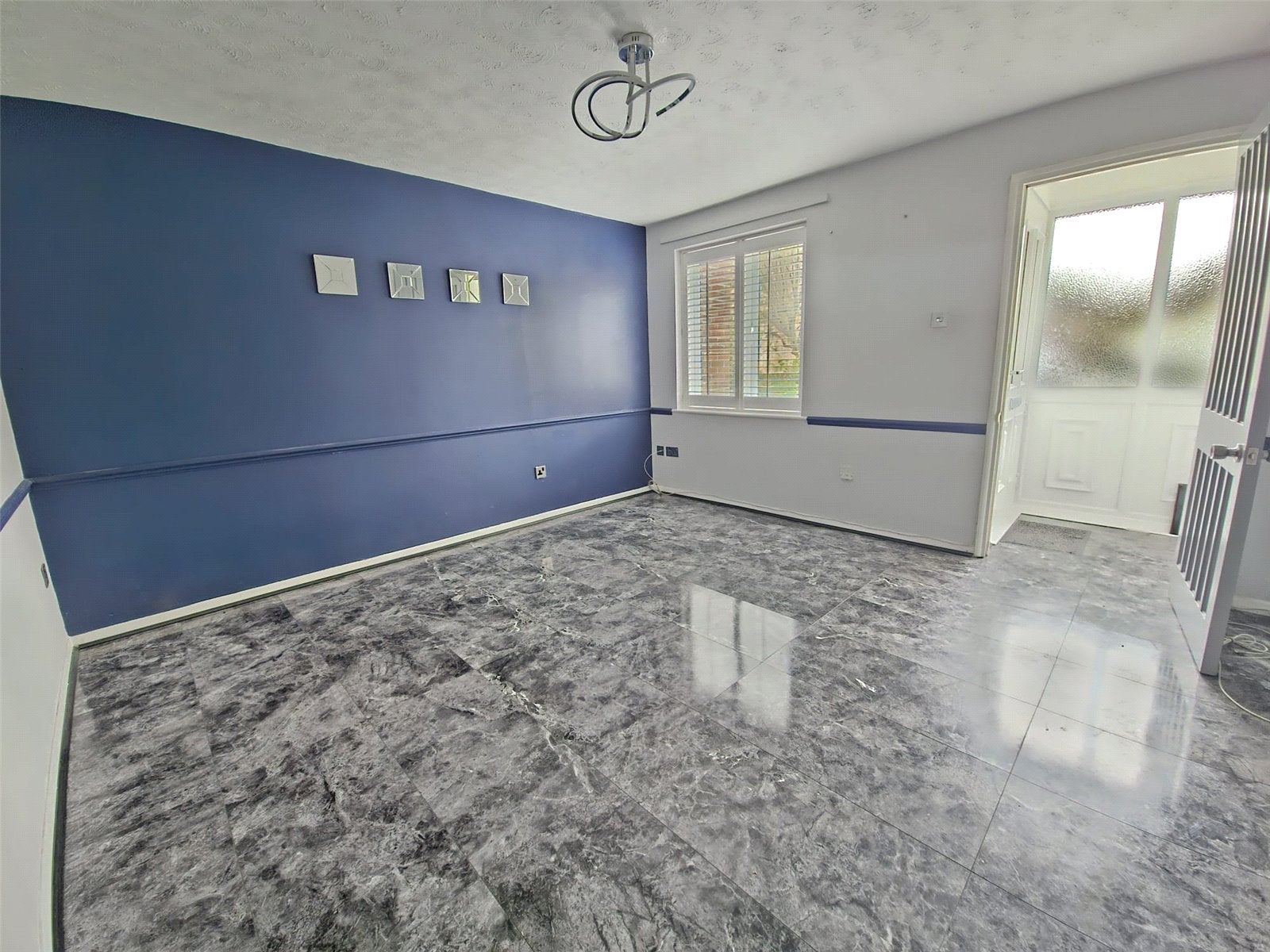 Flat Pagette Way in Grays