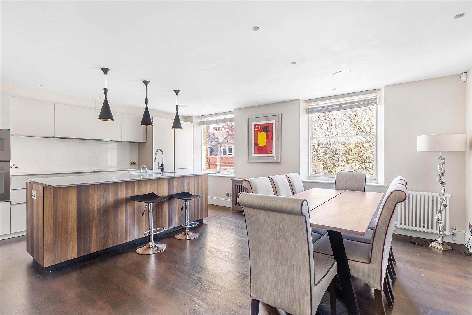 Flat Cadogan Gardens in Greater London