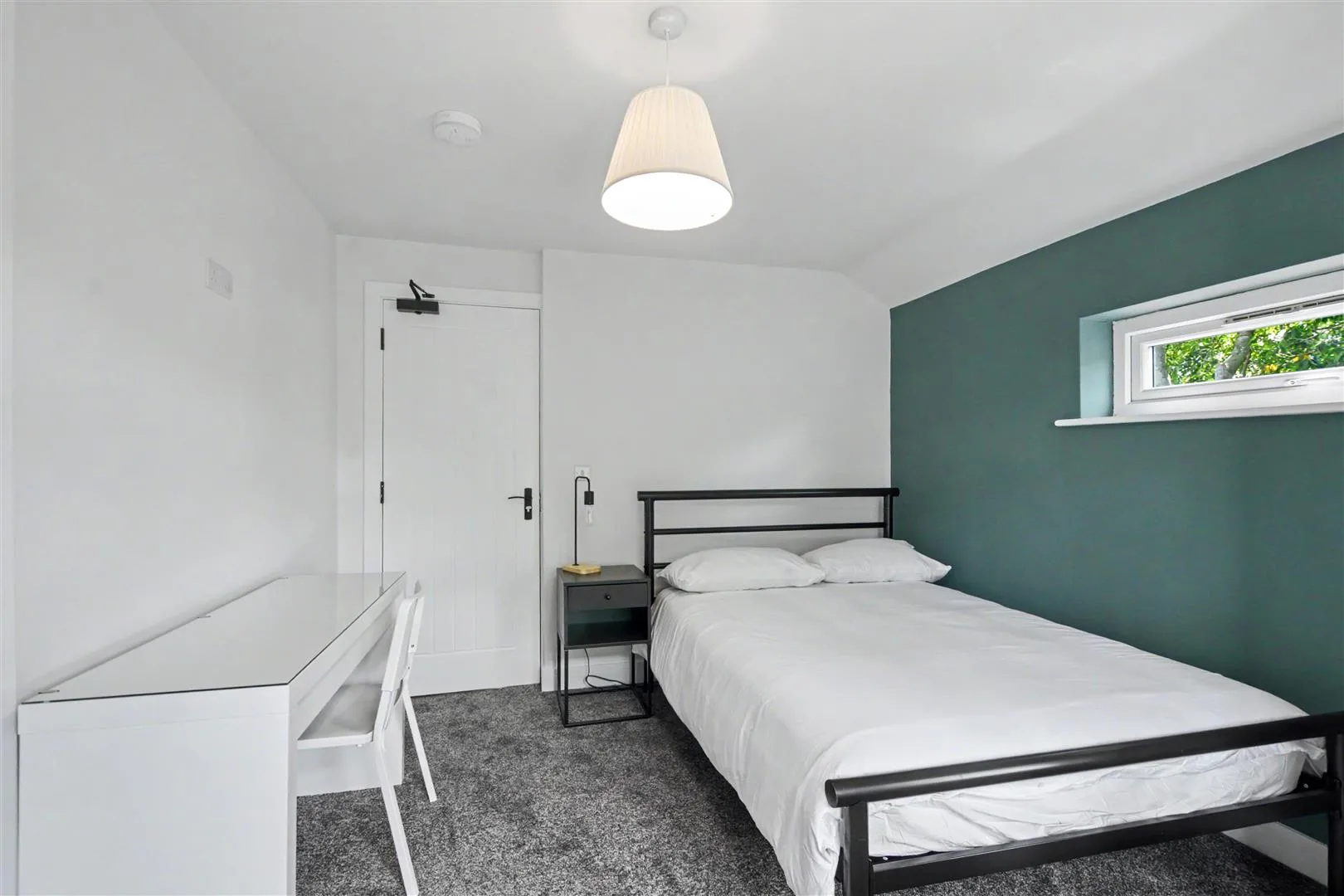 Room Carnarvon Street in Gedling