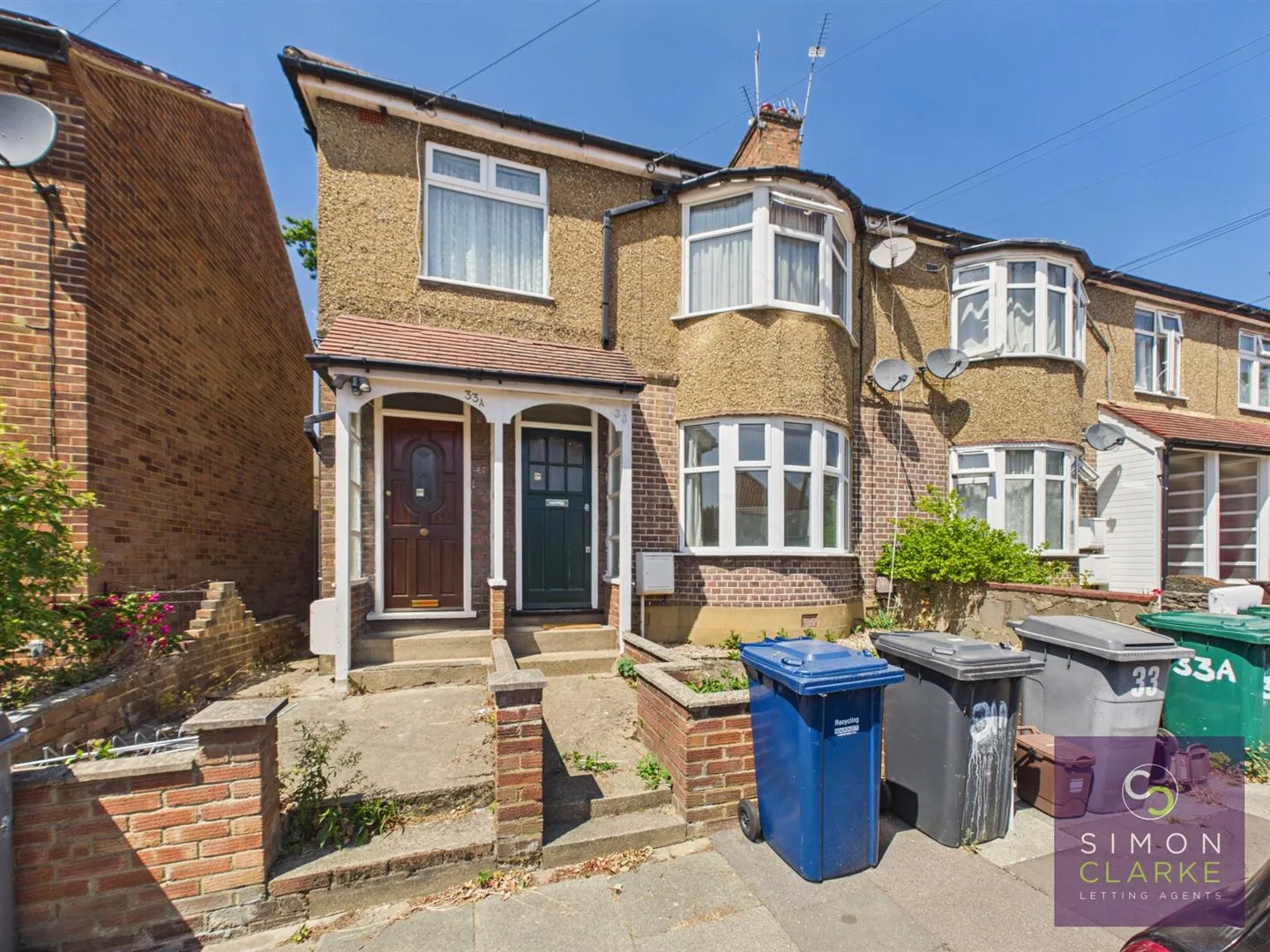 Flat Balfour Grove in Greater London