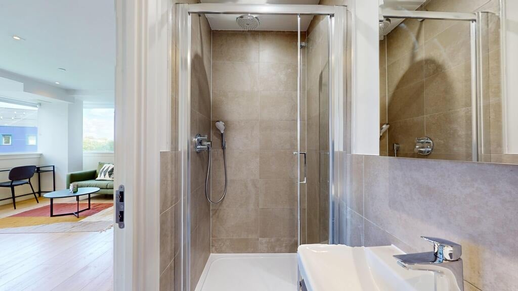 Flat Humphry Repton Lane in Greater London