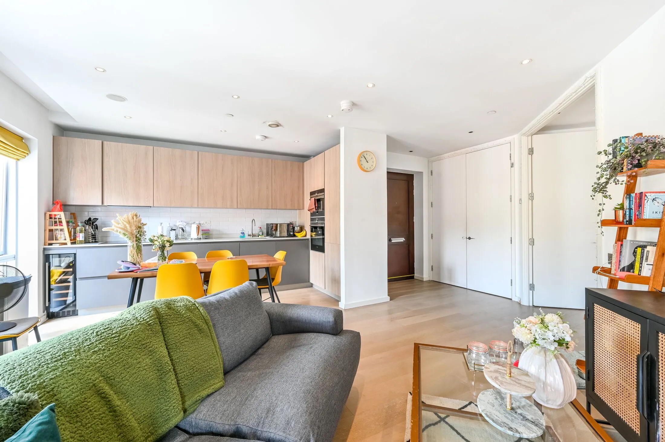 Flat Verulam Street in Greater London