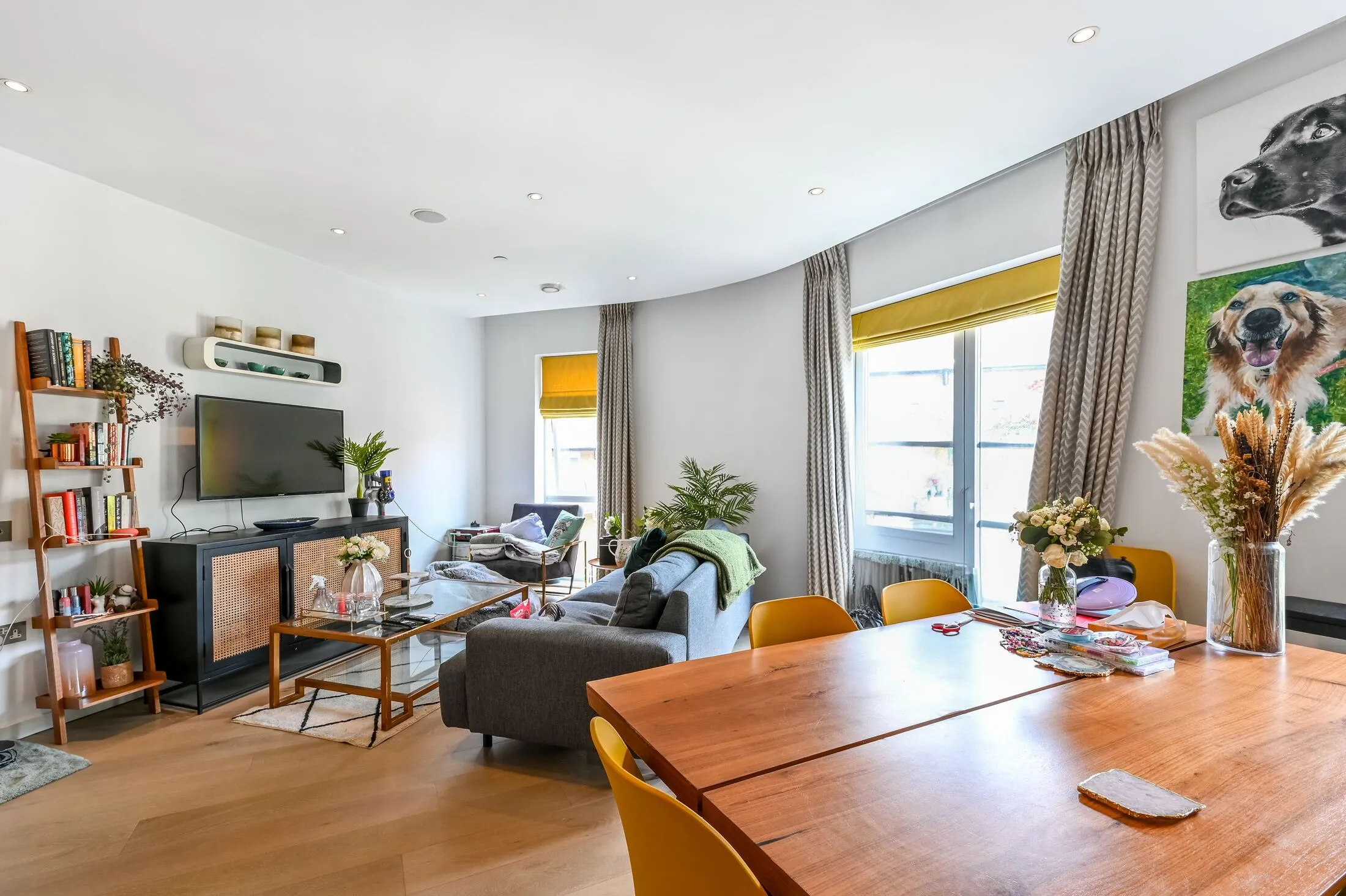 Flat Verulam Street in Greater London