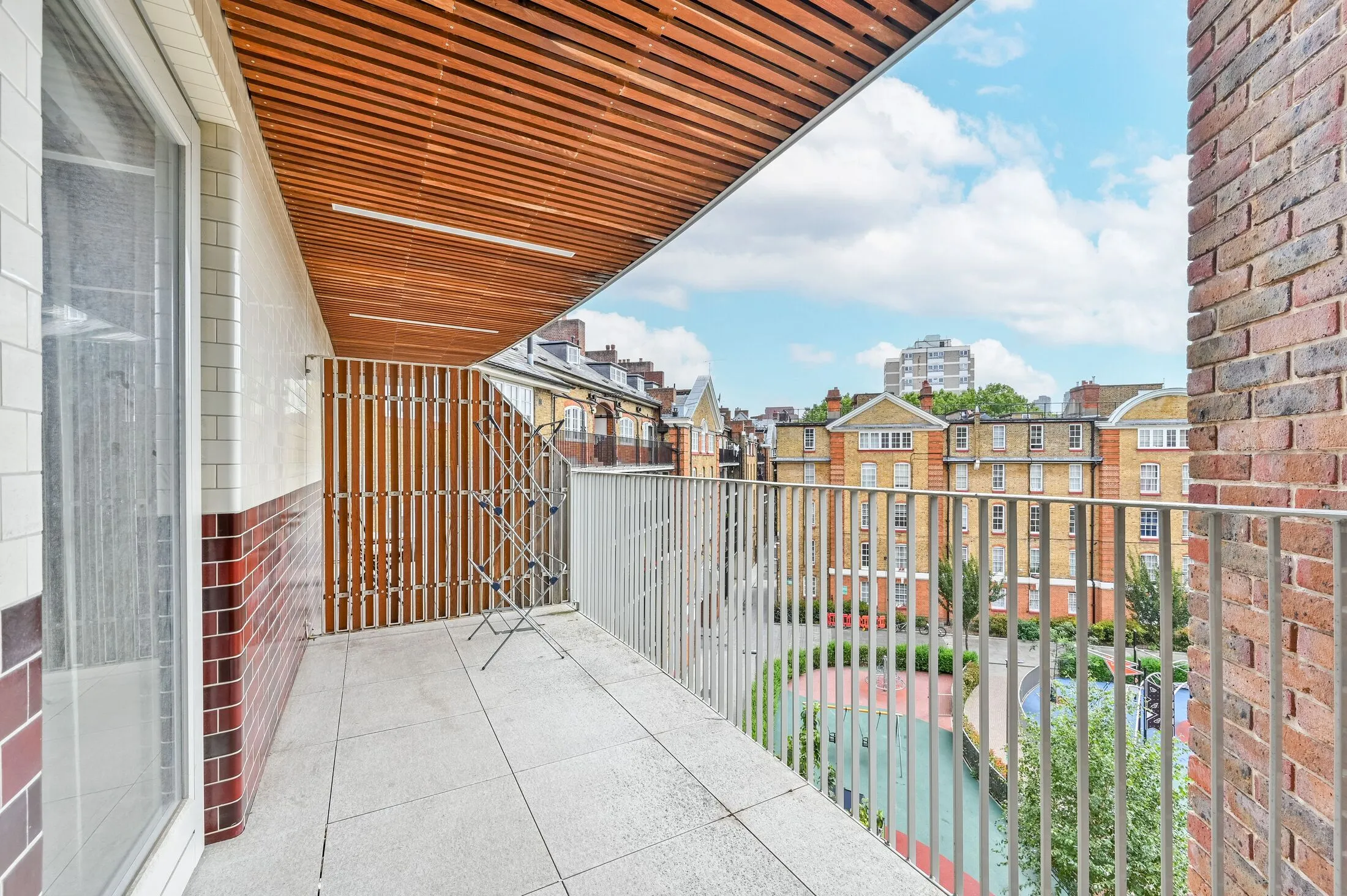 Flat Verulam Street in Greater London