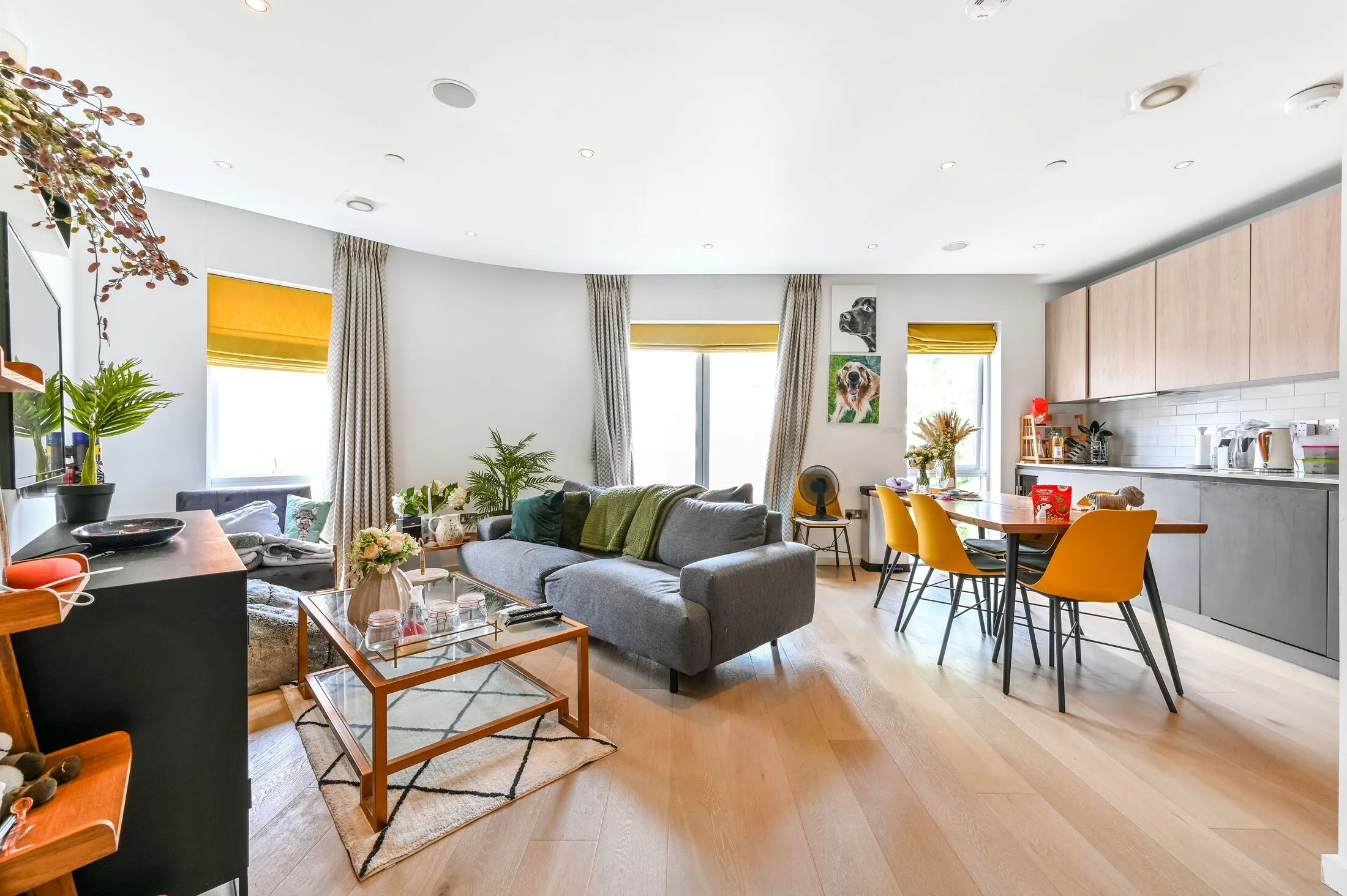 Flat Verulam Street in Greater London