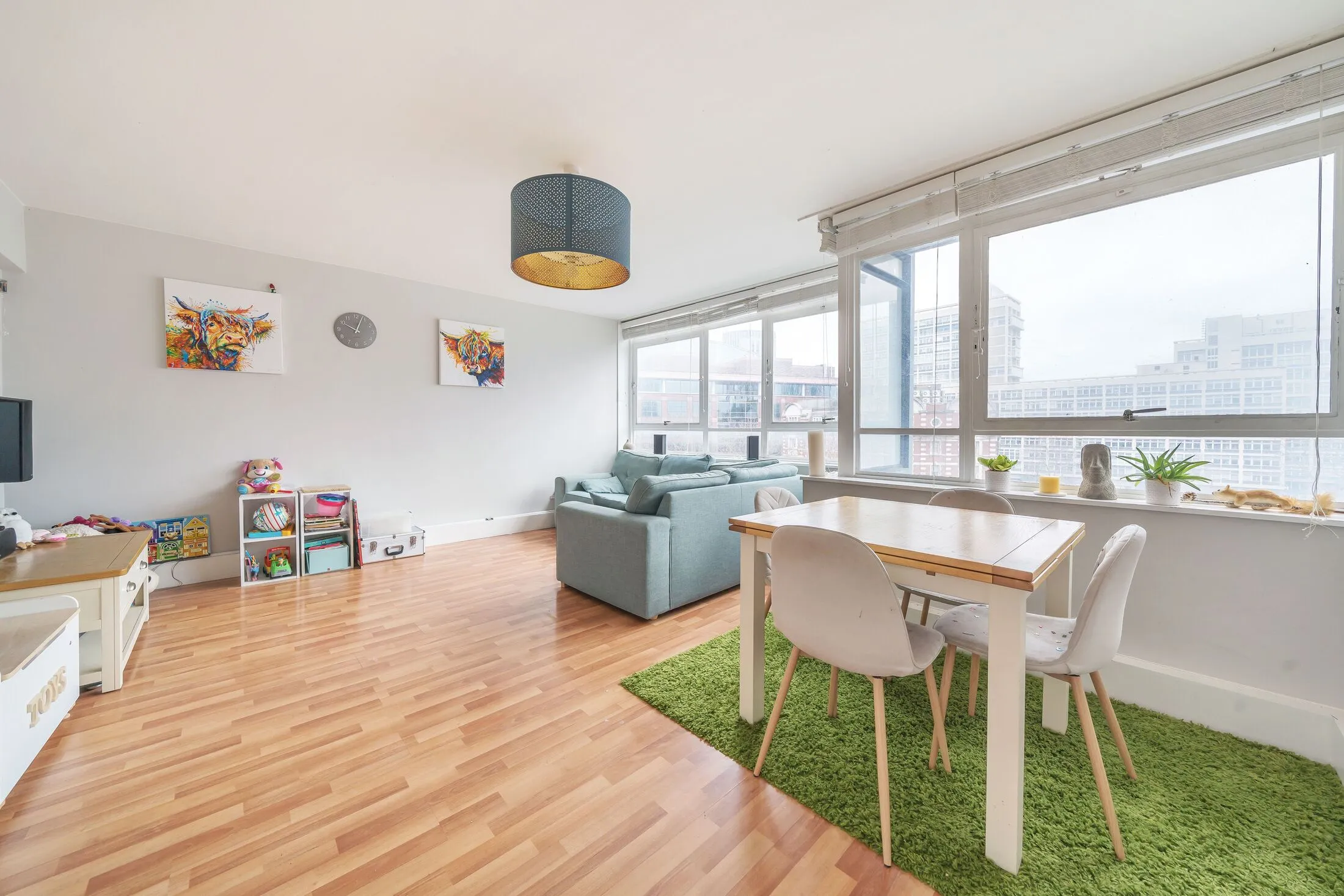 Flat Princess Street in Greater London