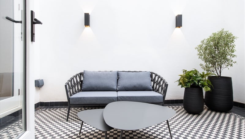 Flat Prince of Wales Terrace in Greater London