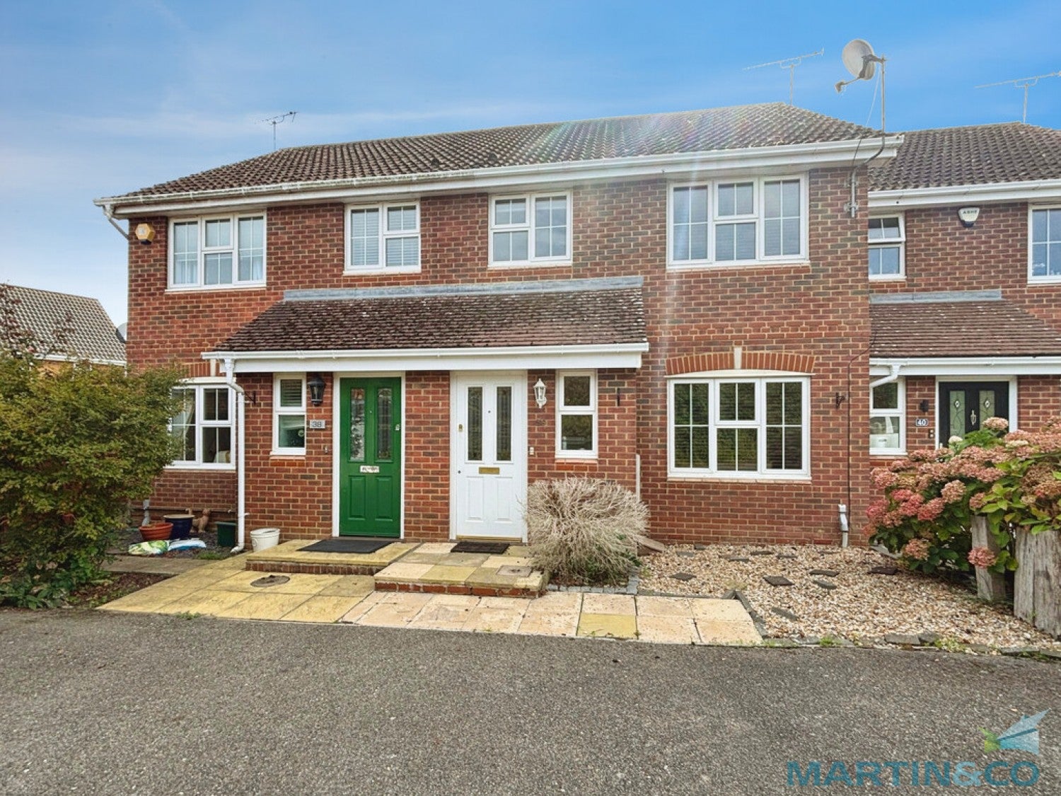 House Christopher Bushell Way in Ashford