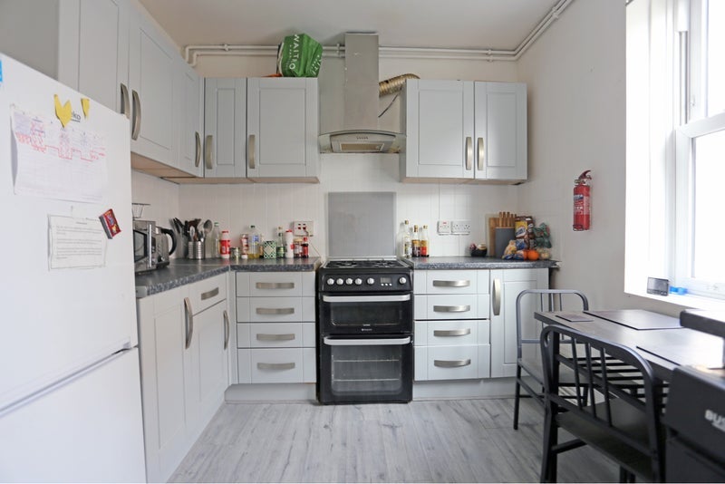 Room Turin Street in Greater London