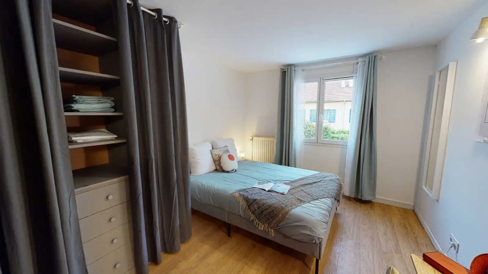 Chambre Rue Basly à Gennevilliers