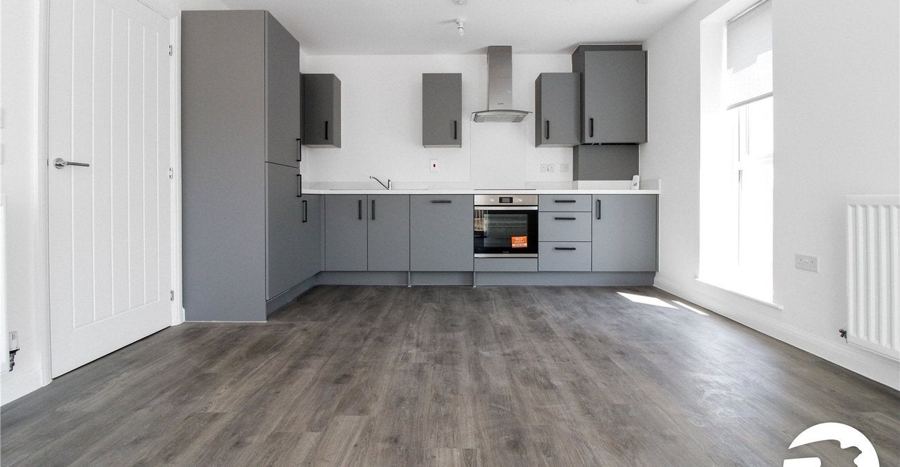 Flat Fastrack Castle Hill West in Ebbsfleet Garden City