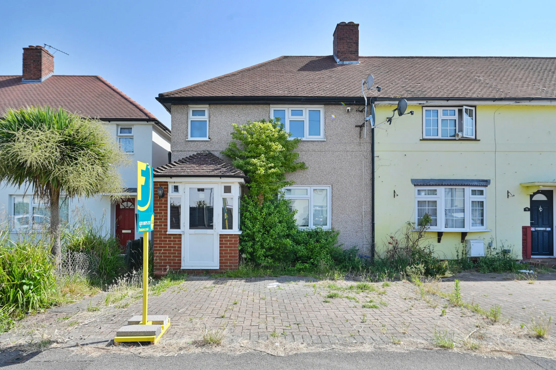 House Browning Avenue in Greater London