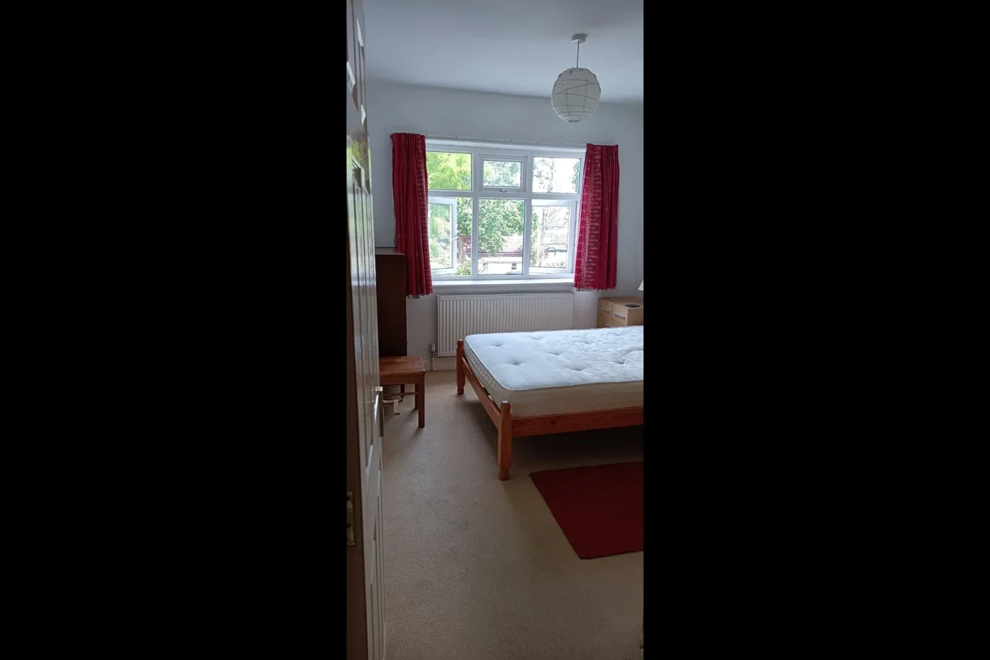 Room Towncourt Crescent in Greater London