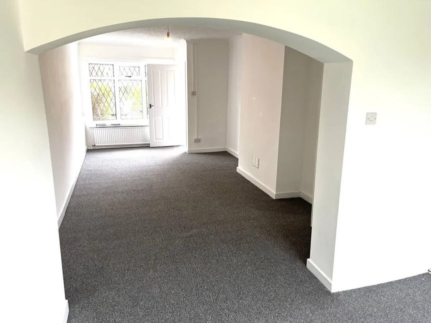 Flat Emsworth Road in Stoke-on-Trent