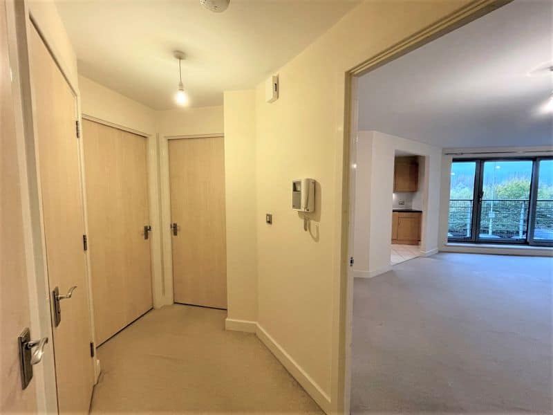 Flat Severn Road in Gloucester