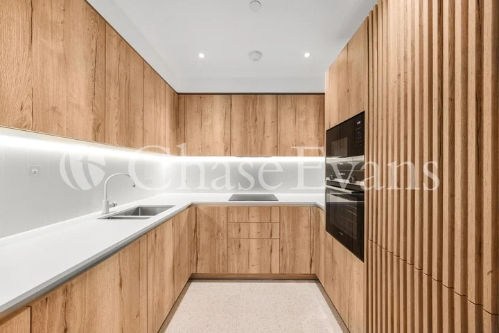 Flat Sidney Street in Greater London