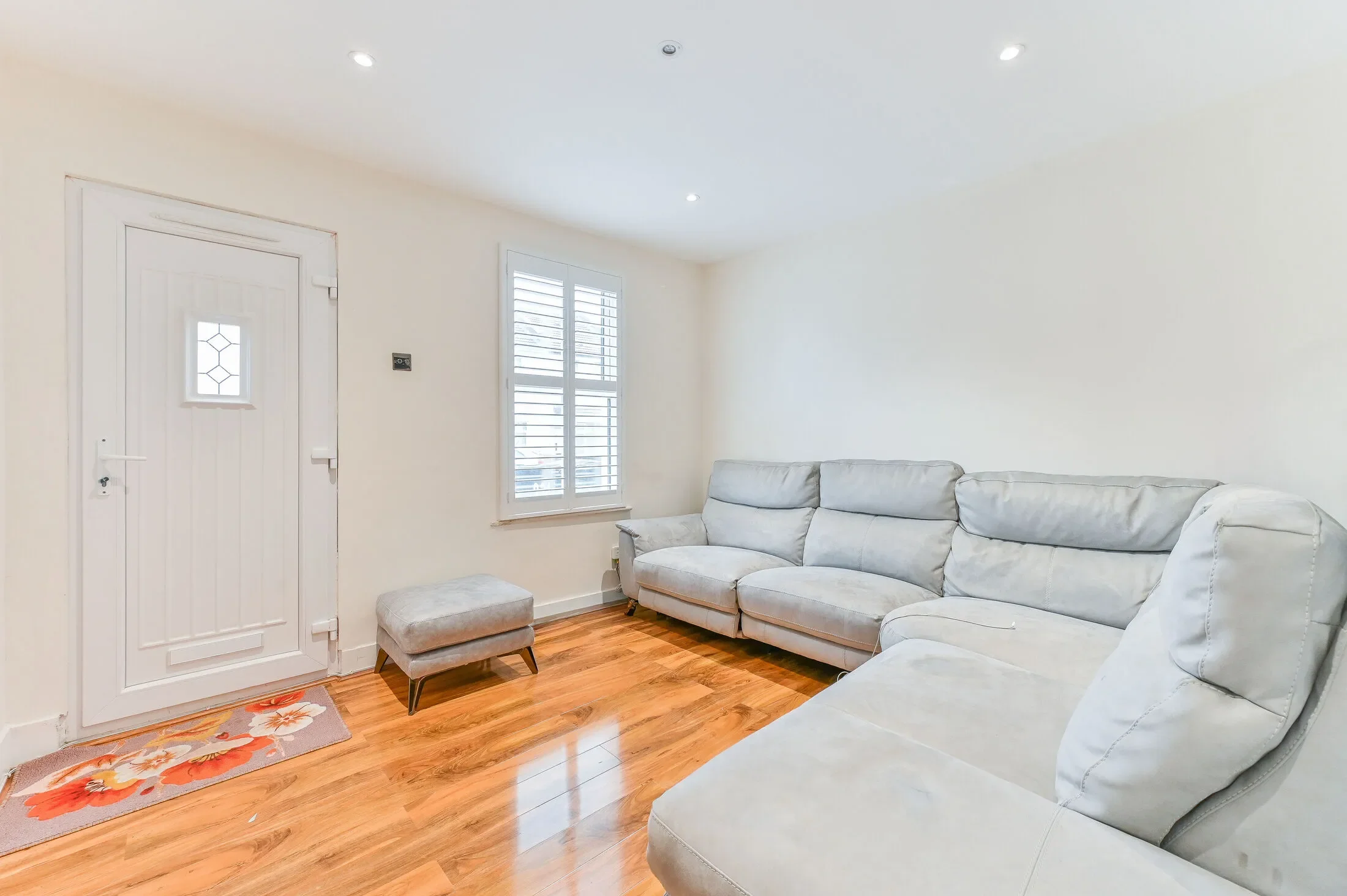 House Bensham Lane in Greater London