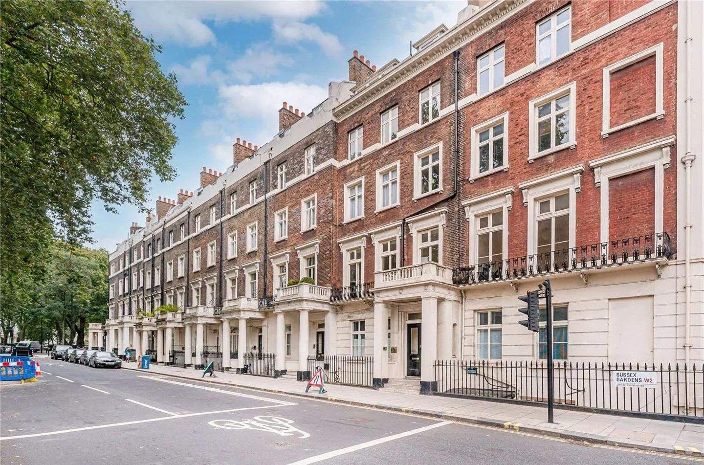 Flat Sussex Gardens in City of Westminster