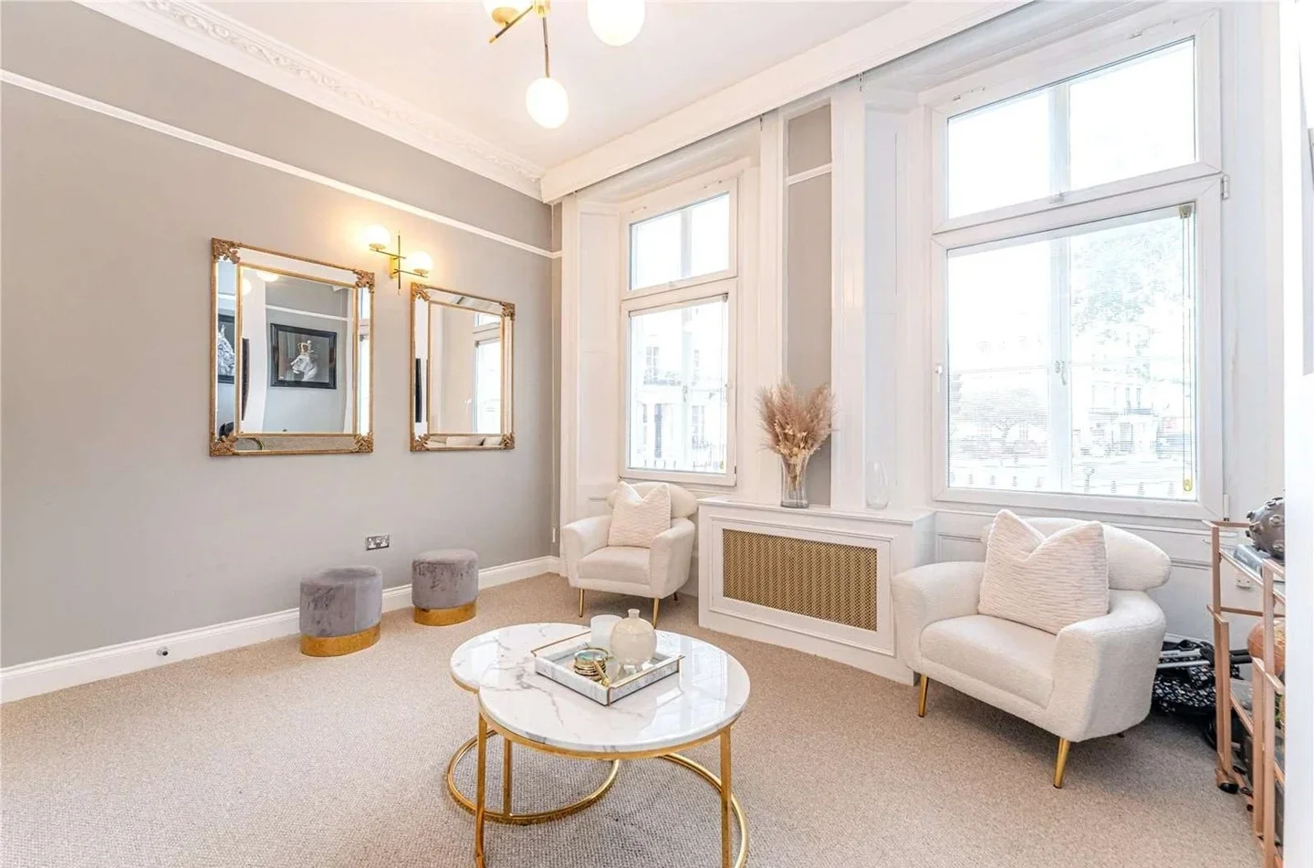 Flat Sussex Gardens in City of Westminster