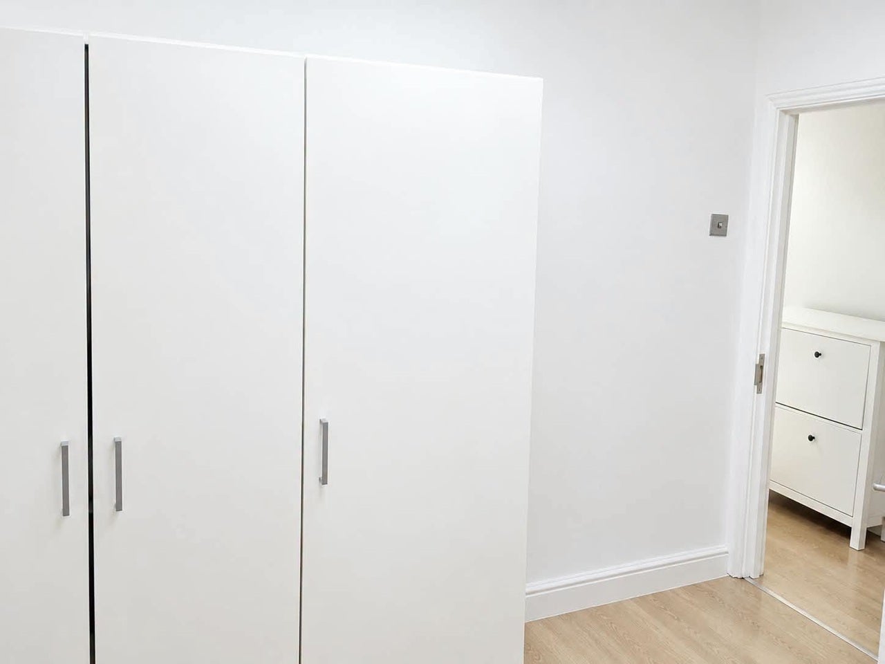 Room Melrose Avenue in Greater London