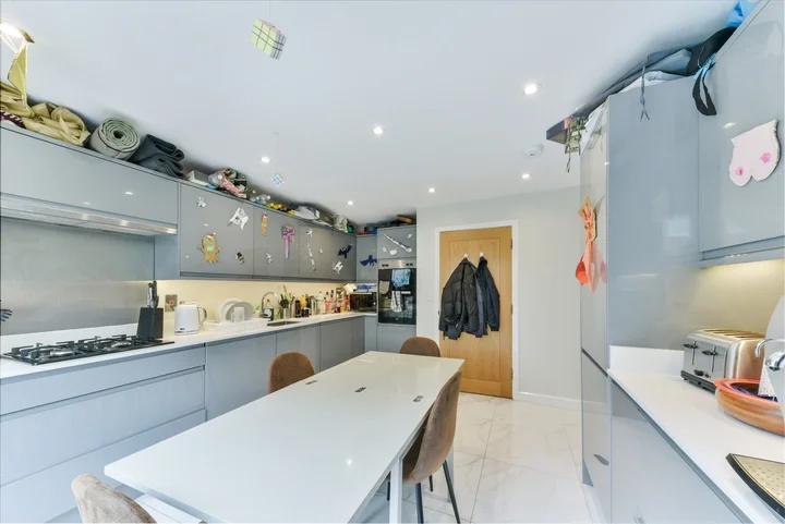House Merrow Street in Greater London