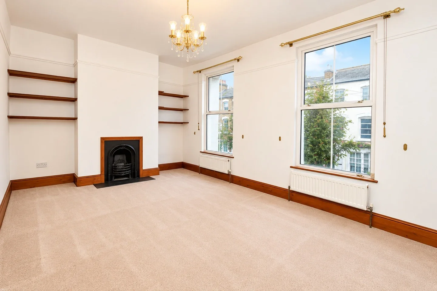 Flat Walford Road in Greater London