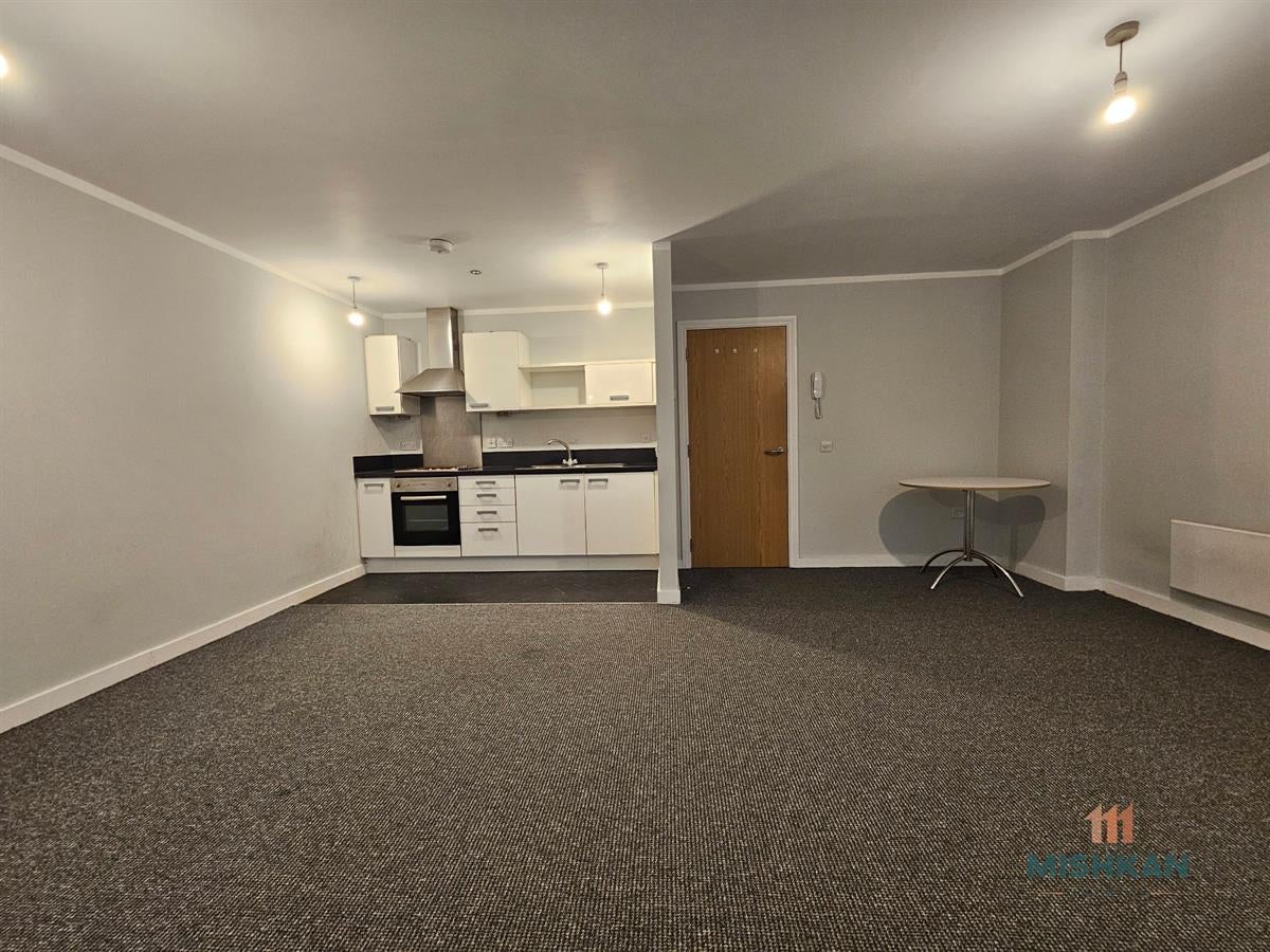 Flat Green View in Lymm