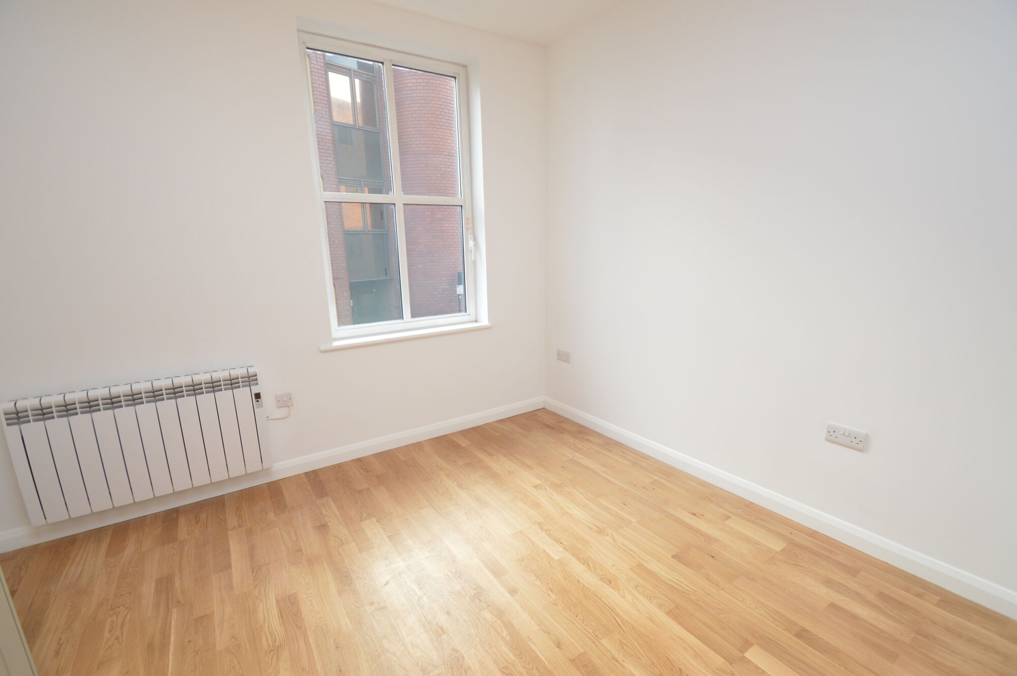 Flat Mendy Street in High Wycombe