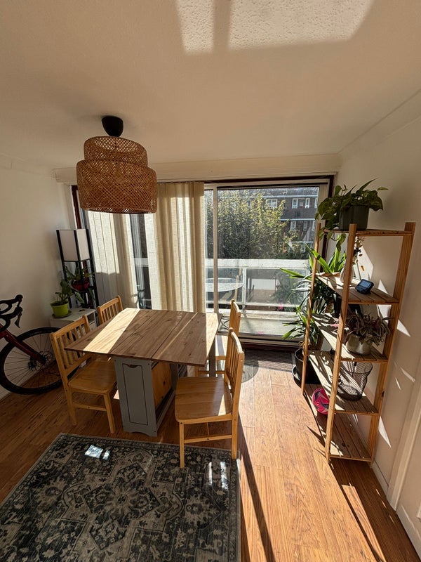 Flat Gales Garden Mews in Greater London