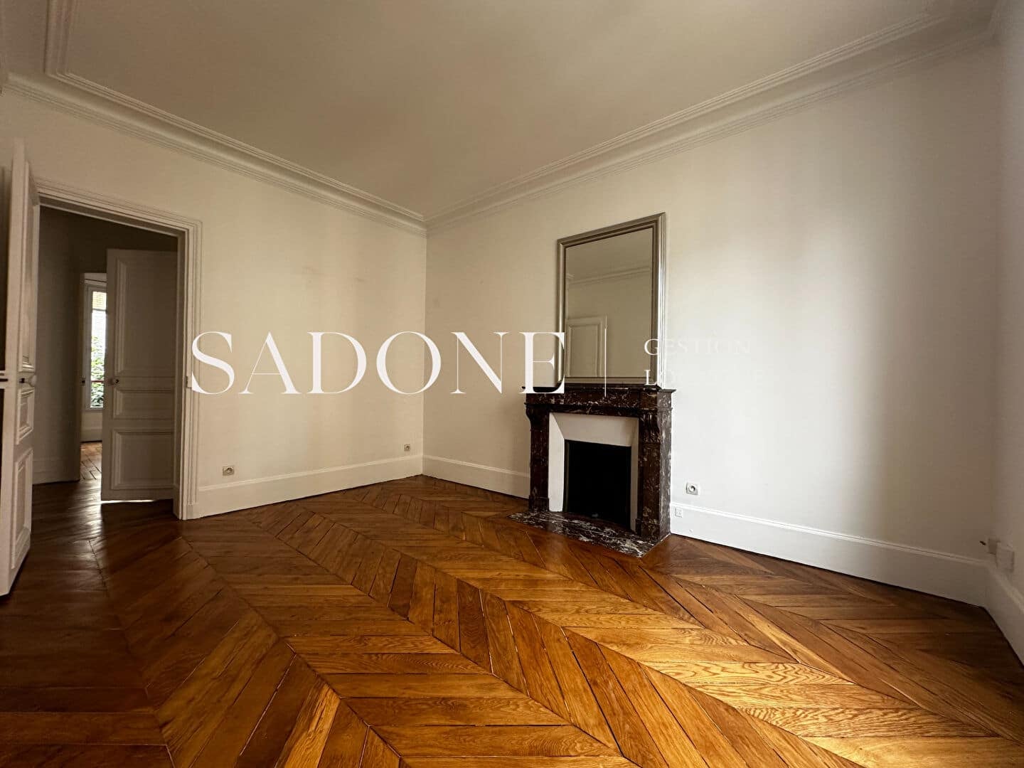 Appartement Rue Jules Guesde à Levallois-Perret
