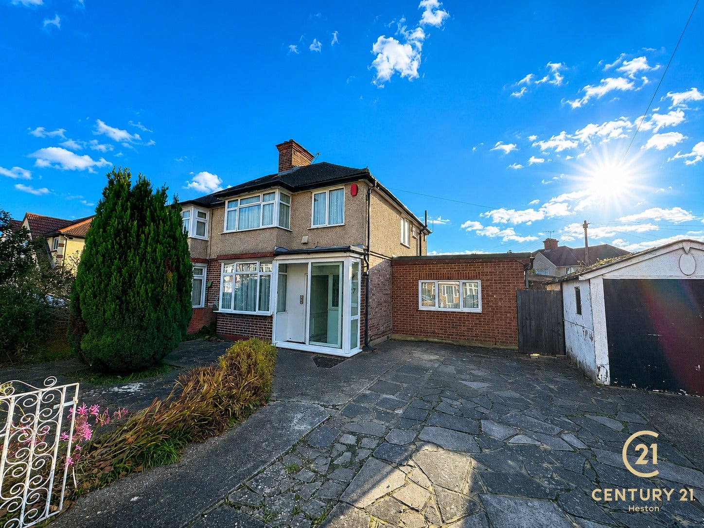 House Orchard Avenue in Greater London
