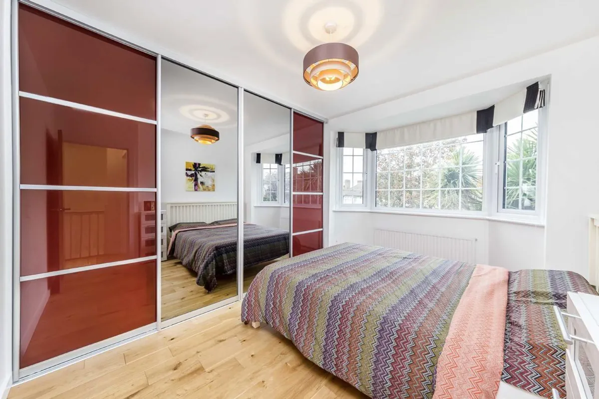 House Templecombe Way in Greater London