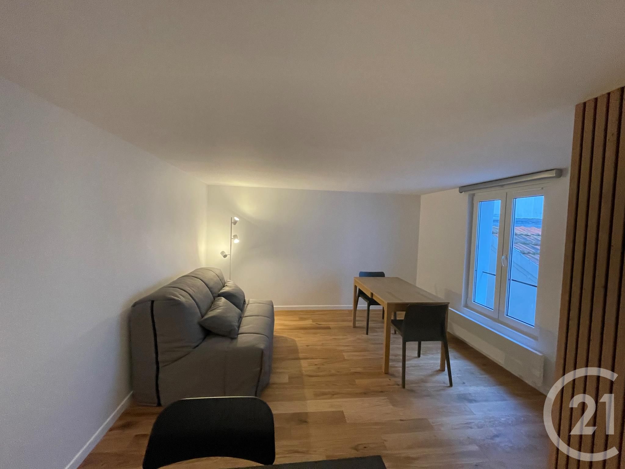 Appartement Rue Louis Thuillier à Paris