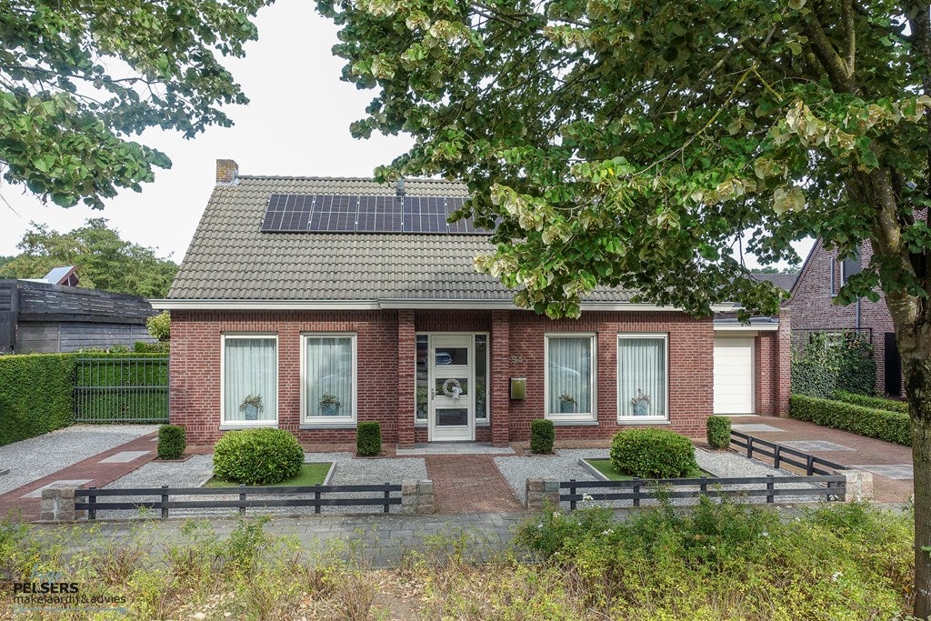 Huis Parklaan 94 in Reuver