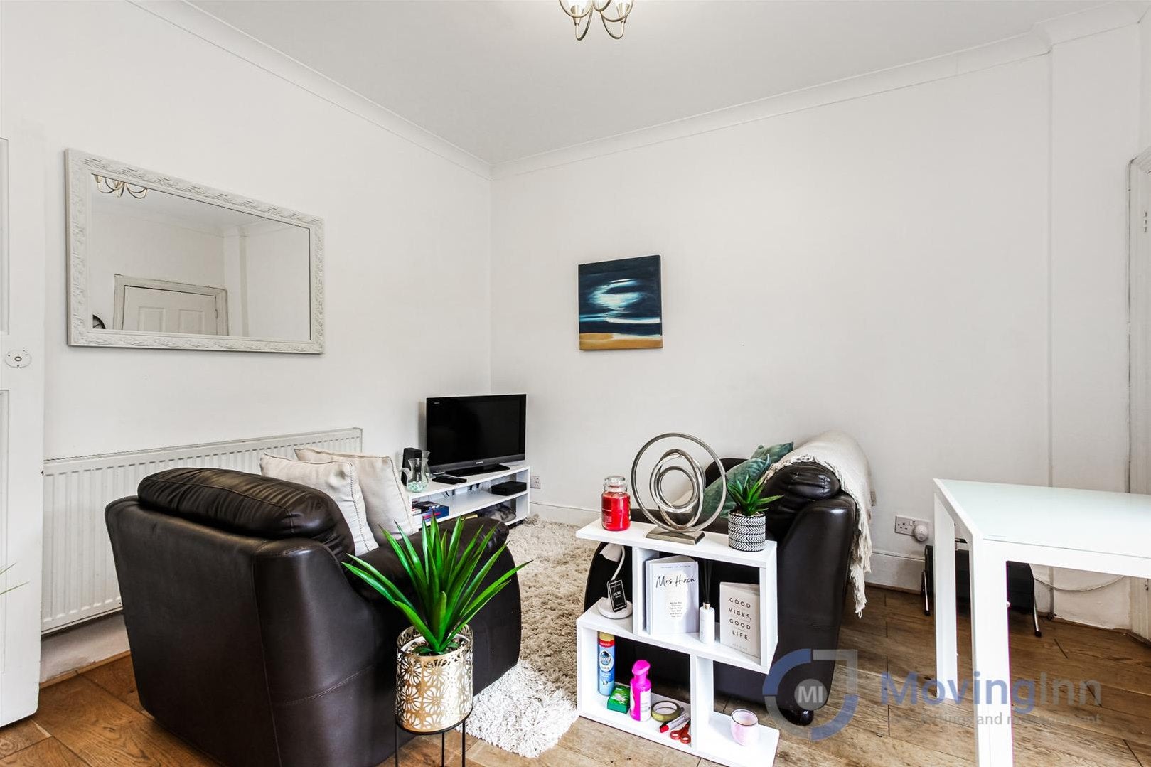 Room Penshurst Road in Greater London