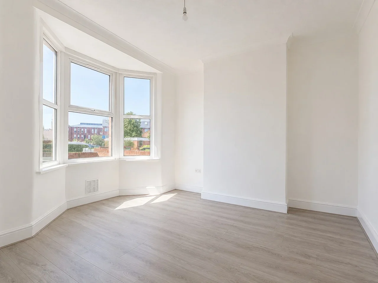 House Vicarage Lane in Greater London