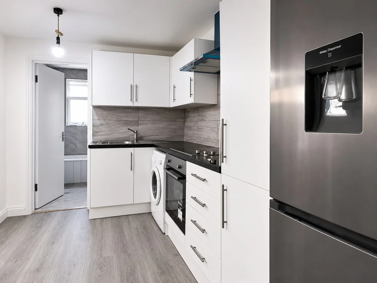 House Vicarage Lane in Greater London