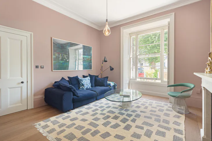 Flat Chepstow Place in City of Westminster