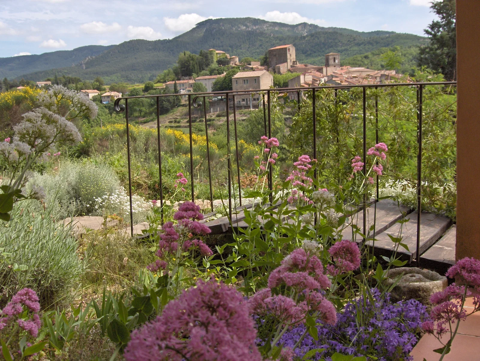 Chambre Route de Pégairolles à Soubès